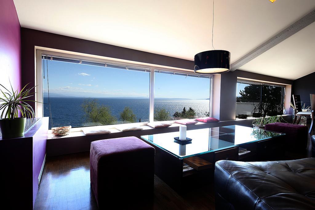 Unique Apartment Опатия Екстериор снимка